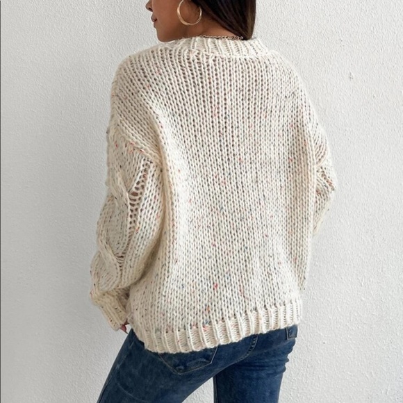 Sweater chunky chic cream white long sleeve crew neck thick cable knit - Picture 3 of 6